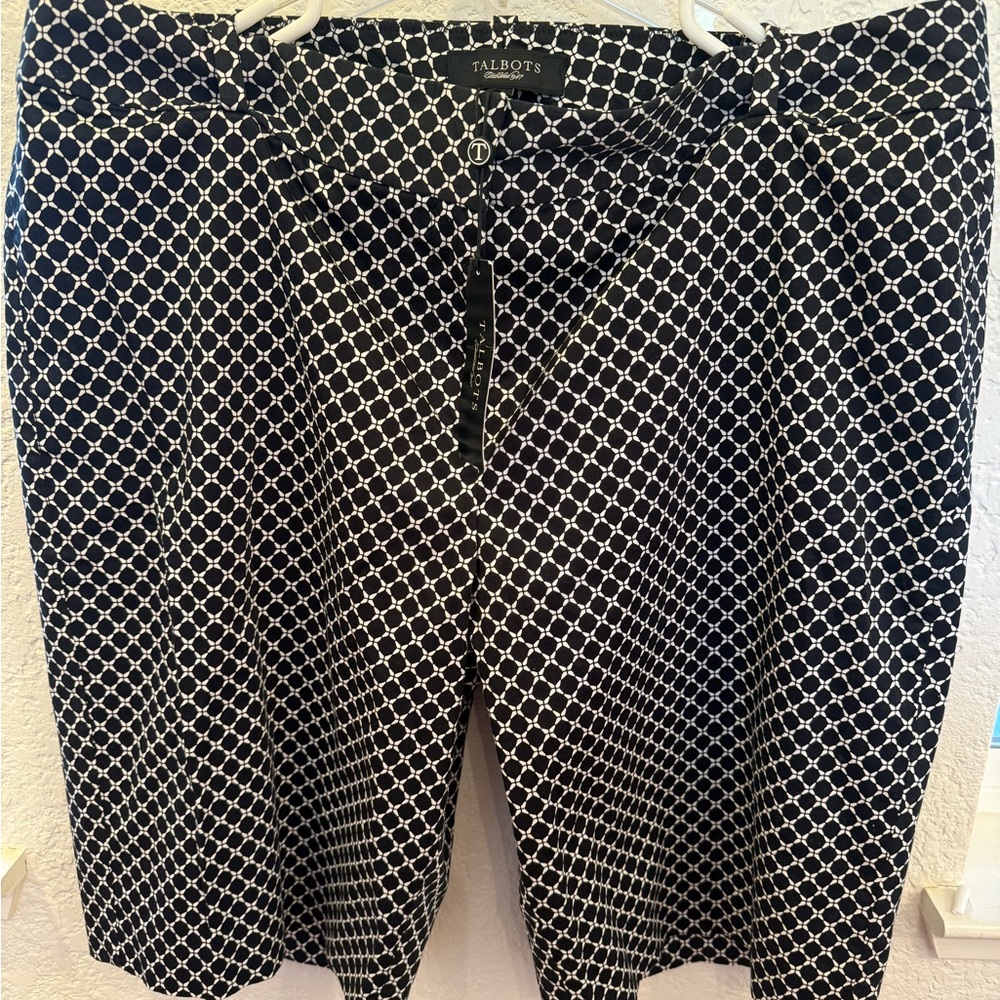 Talbots Chatham Short (pants)  Size 16 - Picture 3 of 16